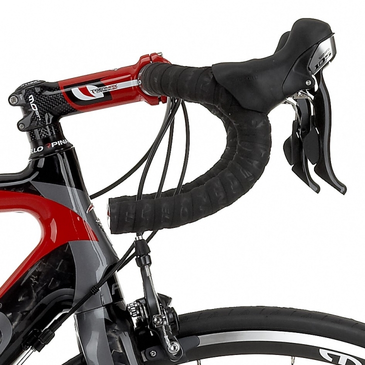 PINARELLO 2011 情報] エントリーグレードで人気のFP2 Carbonが2011
